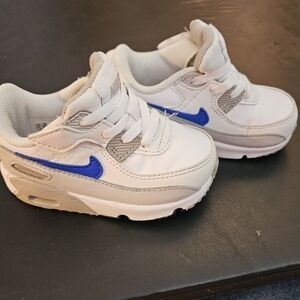 Nike Kids Air Max Sneakers - White and Blue Size 6C
